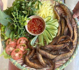 Chạch đồng mắm me